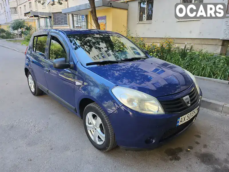 Хетчбек Dacia Sandero 2009 1.4 л. Ручна / Механіка обл. Харківська, Харків - Фото 1/13