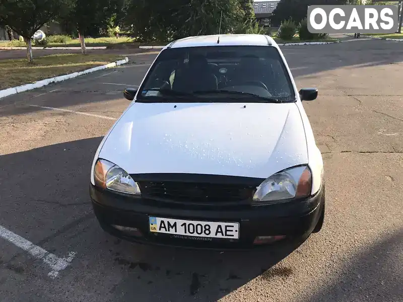 Хэтчбек Ford Fiesta 2000 1.8 л. Ручная / Механика обл. Черкасская, Черкассы - Фото 1/13