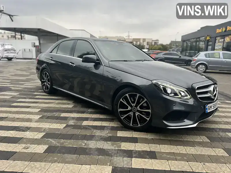 Седан Mercedes-Benz E-Class 2015 3 л. Автомат обл. Житомирська, Житомир - Фото 1/21