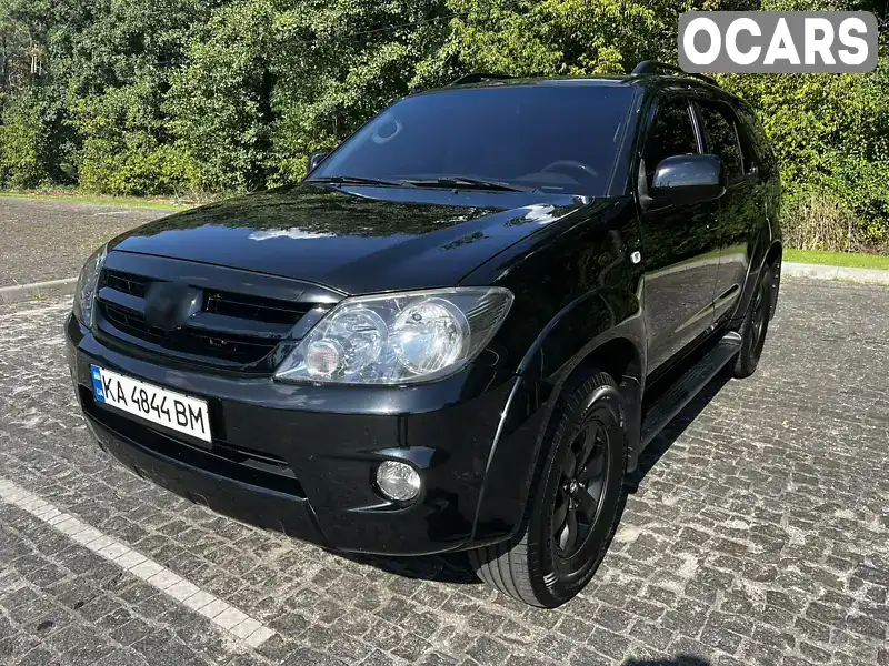 Позашляховик / Кросовер Toyota Fortuner 2005 2.69 л. Автомат обл. Вінницька, Козятин - Фото 1/21