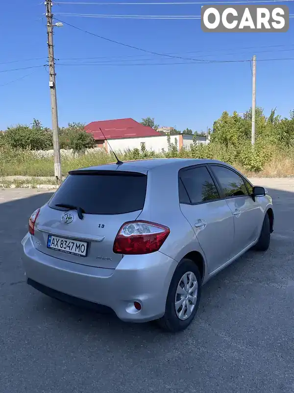 Хетчбек Toyota Auris 2010 null_content л. Ручна / Механіка обл. Харківська, Харків - Фото 1/8