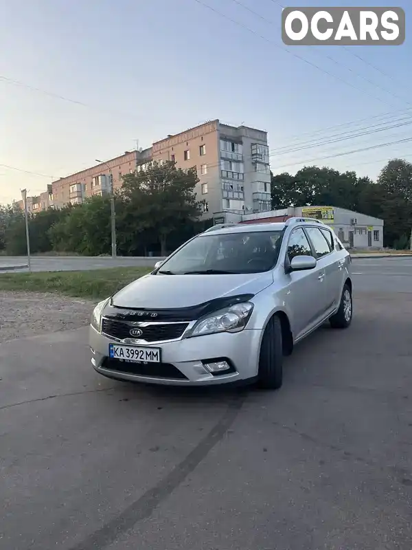 Універсал Kia Ceed 2010 1.58 л. Ручна / Механіка обл. Чернігівська, Чернігів - Фото 1/12