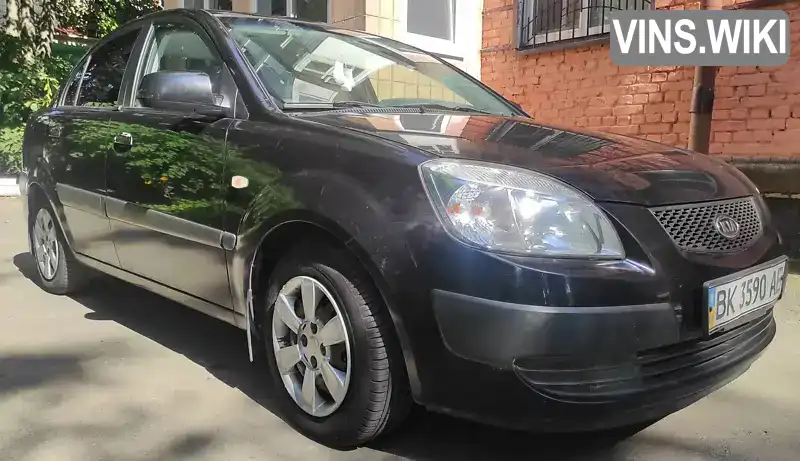 Седан Kia Rio 2006 1.4 л. Ручна / Механіка обл. Рівненська, Рівне - Фото 1/14