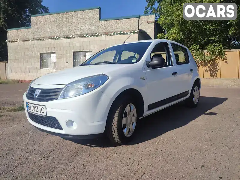 Хетчбек Dacia Sandero 2009 1.1 л. Ручна / Механіка обл. Полтавська, Миргород - Фото 1/9