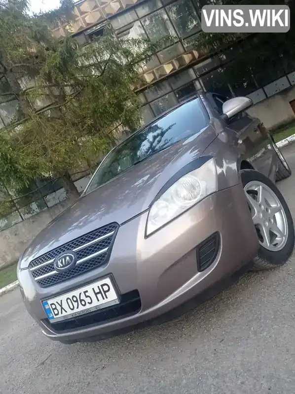 Хэтчбек Kia Ceed 2007 1.4 л. Ручная / Механика обл. Хмельницкая, Каменец-Подольский - Фото 1/12