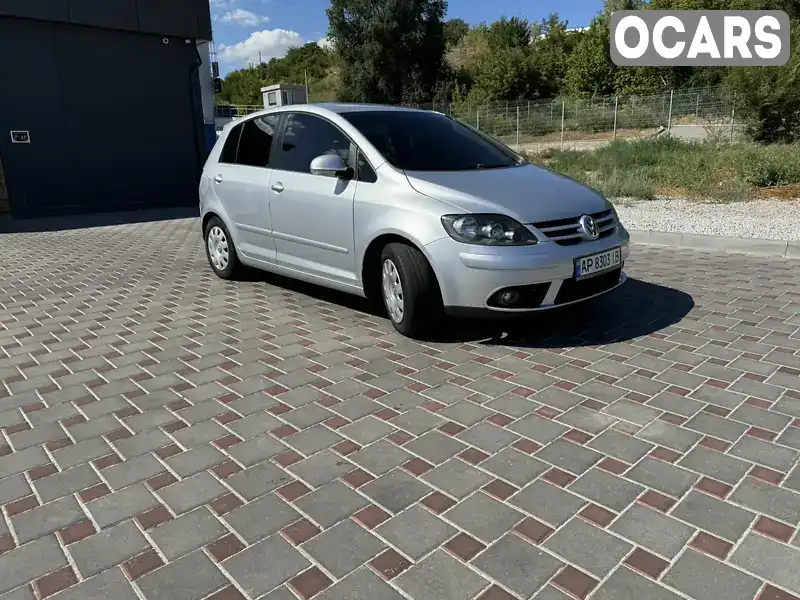 Хэтчбек Volkswagen Golf Plus 2007 1.6 л. Ручная / Механика обл. Запорожская, Запорожье - Фото 1/18