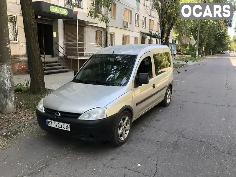 Минивэн Opel Combo 2008 1.7 л. Ручная / Механика обл. Херсонская, Херсон - Фото 1/8