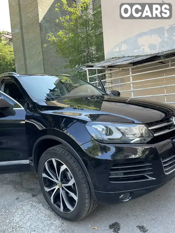 Позашляховик / Кросовер Volkswagen Touareg 2013 2.97 л. Автомат обл. Київська, Київ - Фото 1/12