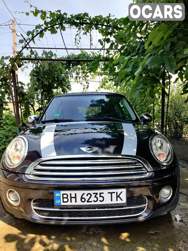 Хэтчбек MINI Hatch 2008 1.6 л. Автомат обл. Киевская, Киев - Фото 1/15