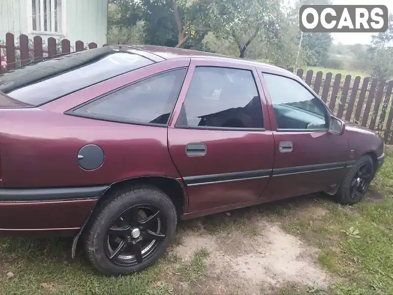 Ліфтбек Opel Vectra 1993 2 л. Ручна / Механіка обл. Івано-Франківська, location.city.broshniv_osada - Фото 1/12