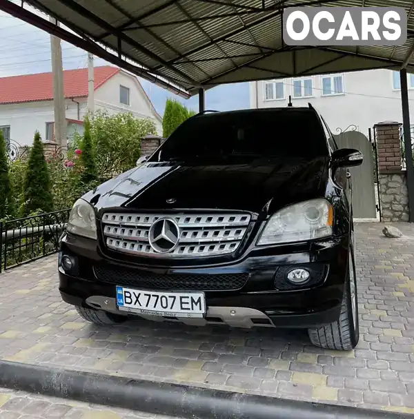 Внедорожник / Кроссовер Mercedes-Benz M-Class 2008 3.5 л. Автомат обл. Хмельницкая, Хмельницкий - Фото 1/21