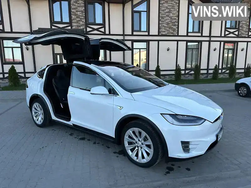 Позашляховик / Кросовер Tesla Model X 2016 null_content л. обл. Львівська, Червоноград - Фото 1/21