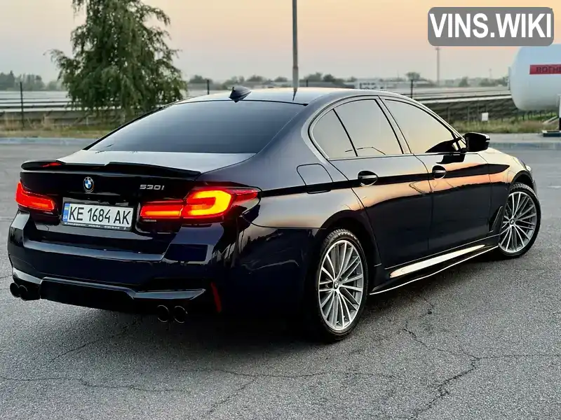 WBAJA5C55JWA57041 BMW 5 Series 2018 Седан 2 л. Фото 9