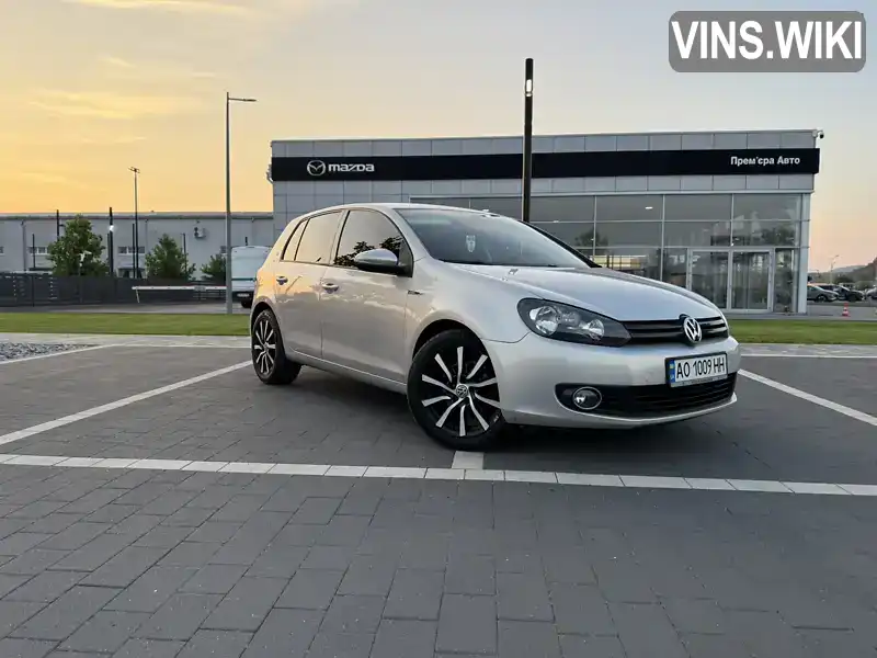 Хетчбек Volkswagen Golf 2009 1.6 л. Ручна / Механіка обл. Закарпатська, Мукачево - Фото 1/21