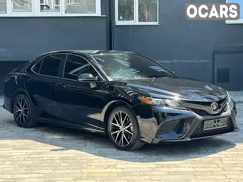 Седан Toyota Camry 2021 2.49 л. Автомат обл. Полтавська, Полтава - Фото 1/21