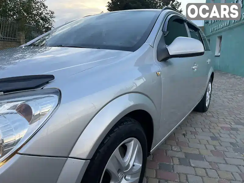 W0L0AHL35A2058346 Opel Astra 2010 Універсал 1.9 л. Фото 3