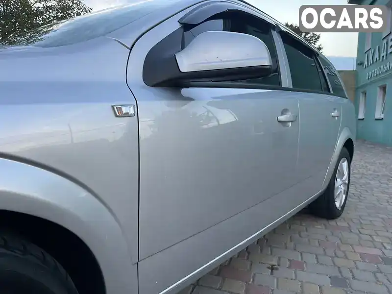 W0L0AHL35A2058346 Opel Astra 2010 Універсал 1.9 л. Фото 4