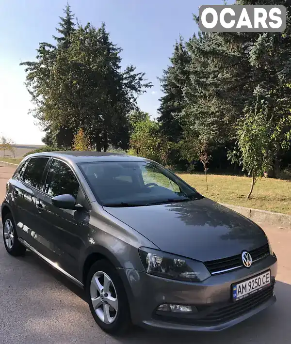 Хетчбек Volkswagen Polo 2014 1.2 л. Автомат обл. Житомирська, Житомир - Фото 1/4