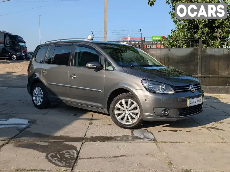 Минивэн Volkswagen Touran 2011 1.39 л. Ручная / Механика обл. Киевская, Киев - Фото 1/21