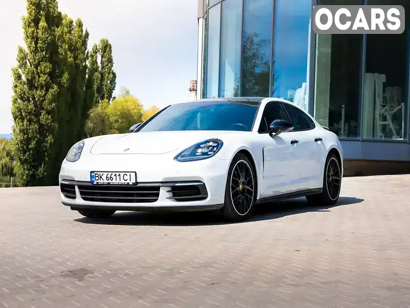 Фастбек Porsche Panamera 2017 3 л. обл. Рівненська, Рівне - Фото 1/21