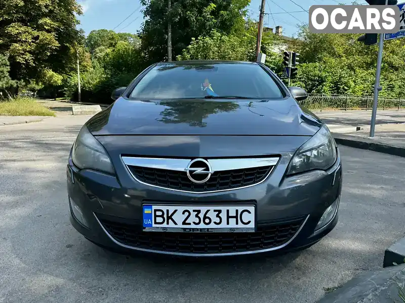 W0LPF6EA8BG040398 Opel Astra 2010 Хэтчбек 1.3 л. Фото 1