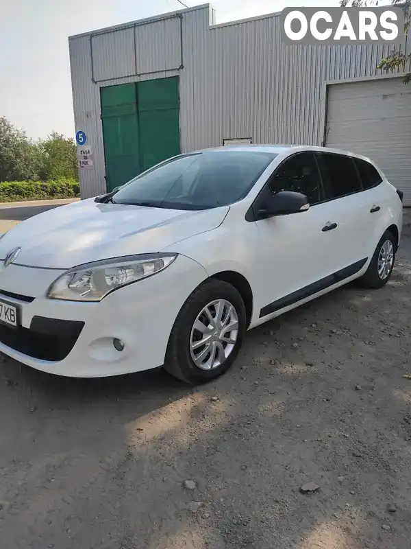 Універсал Renault Megane 2011 1.46 л. Ручна / Механіка обл. Вінницька, Козятин - Фото 1/21