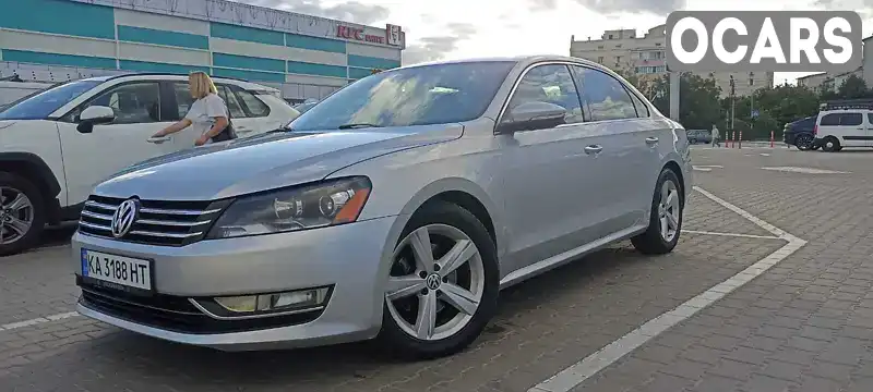 Седан Volkswagen Passat 2012 null_content л. Автомат обл. Київська, location.city.kriukivshchyna - Фото 1/19