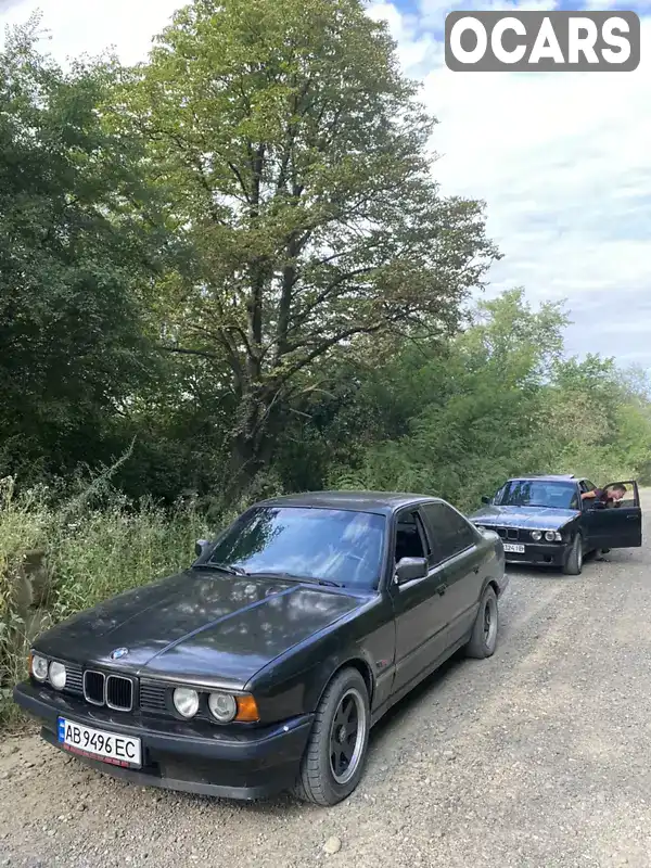 Седан BMW 5 Series 1990 1.99 л. Ручна / Механіка обл. Чернівецька, location.city.vashkivtsi - Фото 1/14