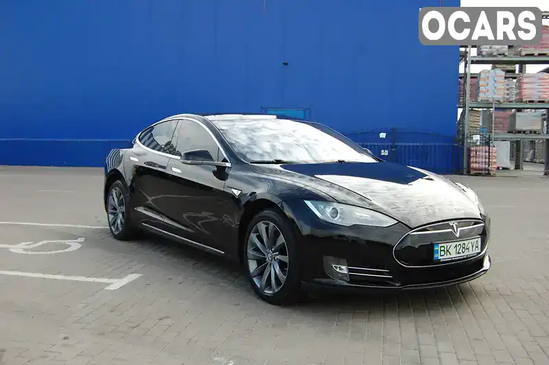 Ліфтбек Tesla Model S 2013 null_content л. Автомат обл. Рівненська, Дубно - Фото 1/21