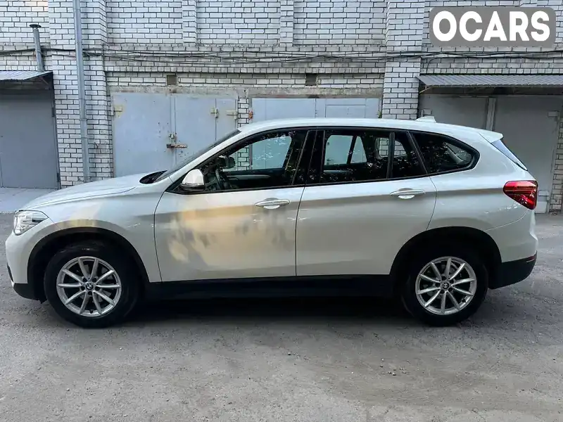 WBAJG11050ED50893 BMW X1 2017 Позашляховик / Кросовер 1.5 л. Фото 4