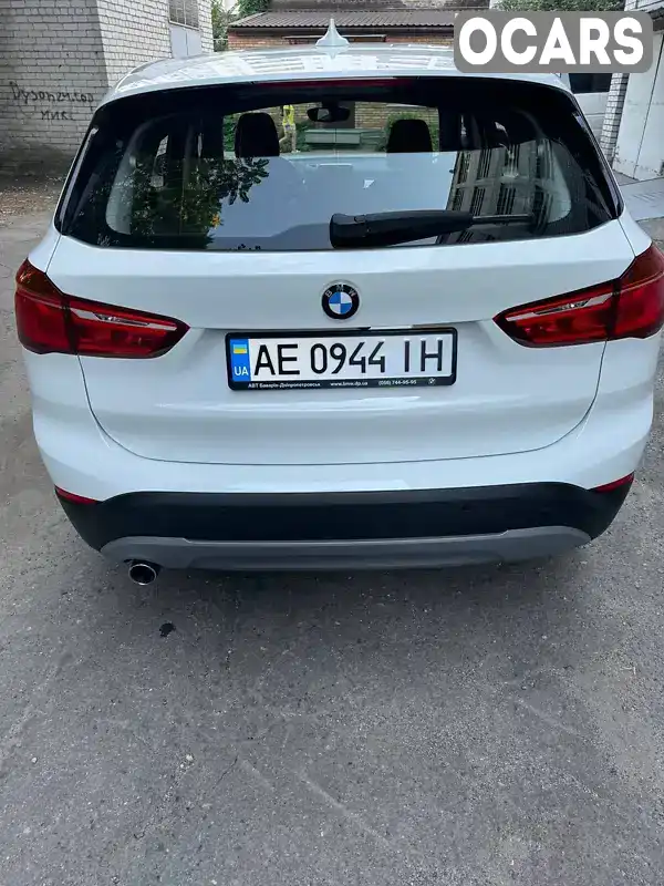 WBAJG11050ED50893 BMW X1 2017 Позашляховик / Кросовер 1.5 л. Фото 5