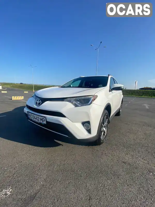 Позашляховик / Кросовер Toyota RAV4 2016 2.49 л. Автомат обл. Львівська, Львів - Фото 1/21