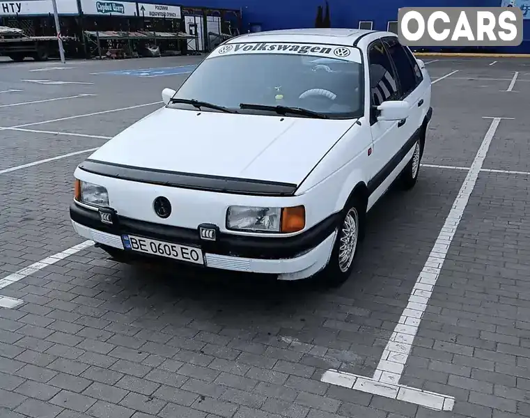 Седан Volkswagen Passat 1989 1.8 л. Ручна / Механіка обл. Миколаївська, Доманівка - Фото 1/13