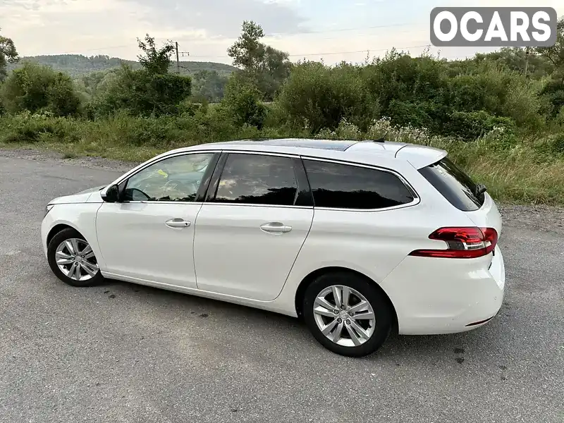 VF3LCBHZHES260050 Peugeot 308 2014 Универсал 1.56 л. Фото 2