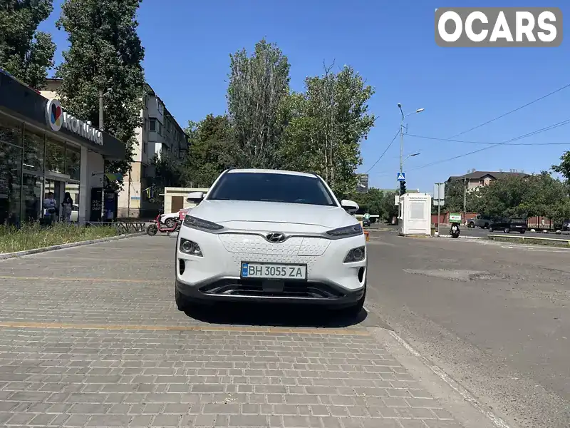 Внедорожник / Кроссовер Hyundai Kona 2019 null_content л. Автомат обл. Одесская, Одесса - Фото 1/21