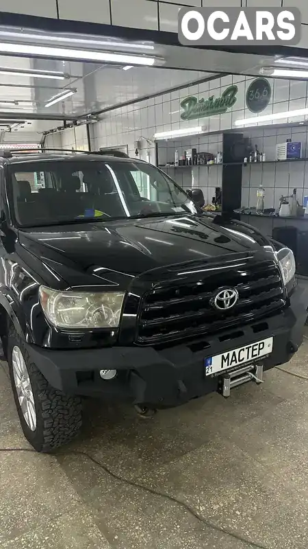 Позашляховик / Кросовер Toyota Sequoia 2008 5.66 л. Автомат обл. Харківська, Харків - Фото 1/21