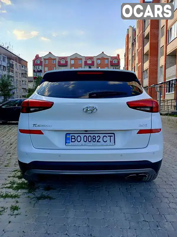 KMHJ381ABKU888182 Hyundai Tucson 2018 Внедорожник / Кроссовер 2 л. Фото 4