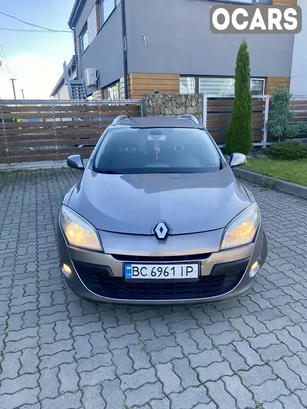 VF1KZ1G0643842291 Renault Megane 2010 Універсал 1.46 л. Фото 2