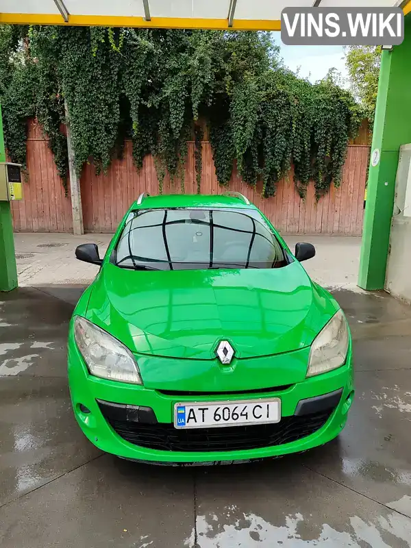 Універсал Renault Megane 2011 1.46 л. Ручна / Механіка обл. Чернівецька, Чернівці - Фото 1/19