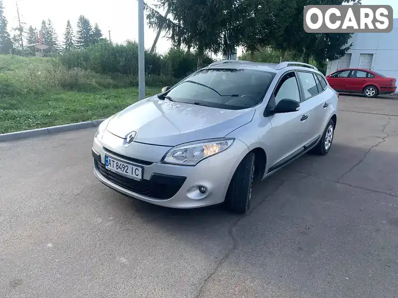 Універсал Renault Megane 2011 1.46 л. Ручна / Механіка обл. Івано-Франківська, location.city.zabolotiv - Фото 1/21