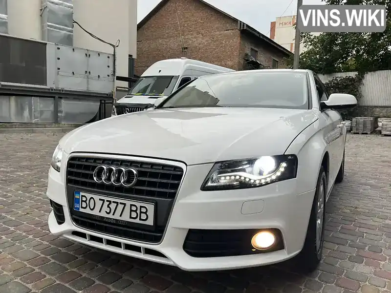 Седан Audi A4 2010 2 л. Автомат обл. Тернопільська, Тернопіль - Фото 1/21