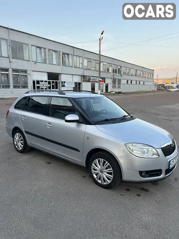 TMBGG25J1A3159942 Skoda Fabia 2010 Універсал 1.9 л. Фото 3