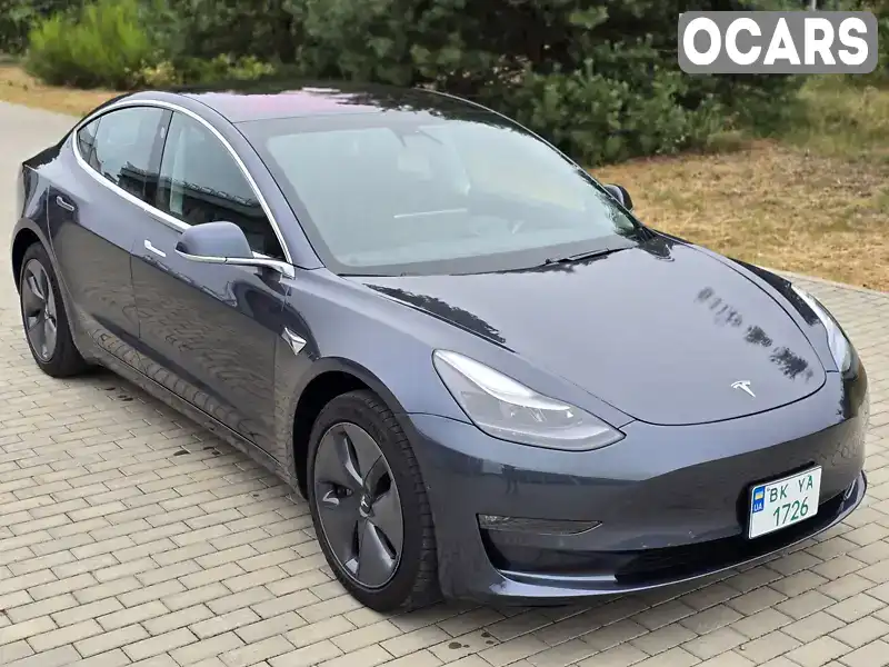 Седан Tesla Model 3 2018 null_content л. обл. Рівненська, Костопіль - Фото 1/21