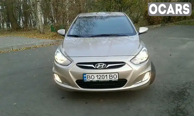 Седан Hyundai Accent 2012 1.4 л. Ручна / Механіка обл. Хмельницька, Волочиськ - Фото 1/9