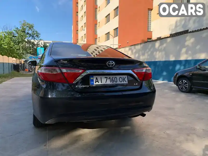 4T1BF1FK2HU380271 Toyota Camry 2017 Седан 2.49 л. Фото 2