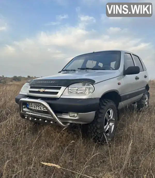 Позашляховик / Кросовер Chevrolet Niva 2005 1.7 л. Ручна / Механіка обл. Кіровоградська, Світловодськ - Фото 1/21