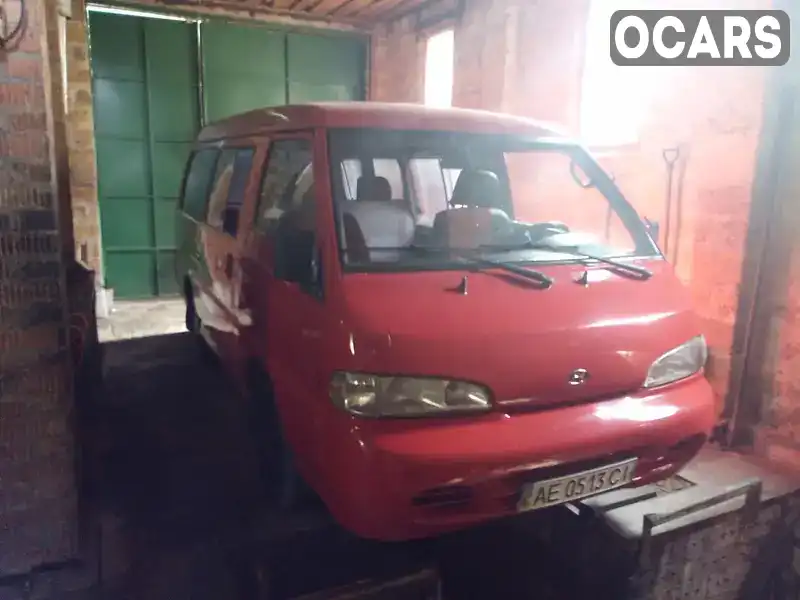 Мінівен Hyundai H 100 1997 2.4 л. Ручна / Механіка обл. Дніпропетровська, Дніпро (Дніпропетровськ) - Фото 1/6