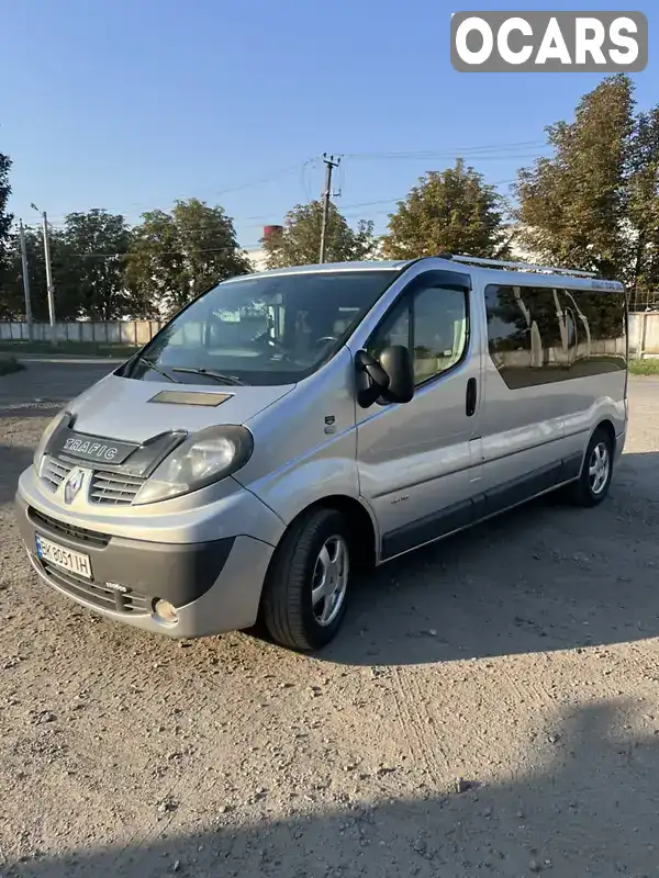 Мінівен Renault Trafic 2011 2 л. Ручна / Механіка обл. Київська, Бровари - Фото 1/21