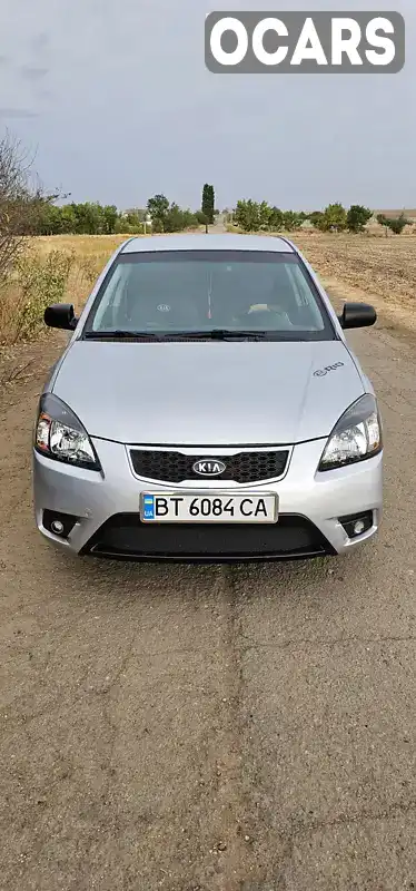 KNADG411AB6853821 Kia Rio 2011 Седан 1.4 л. Фото 1