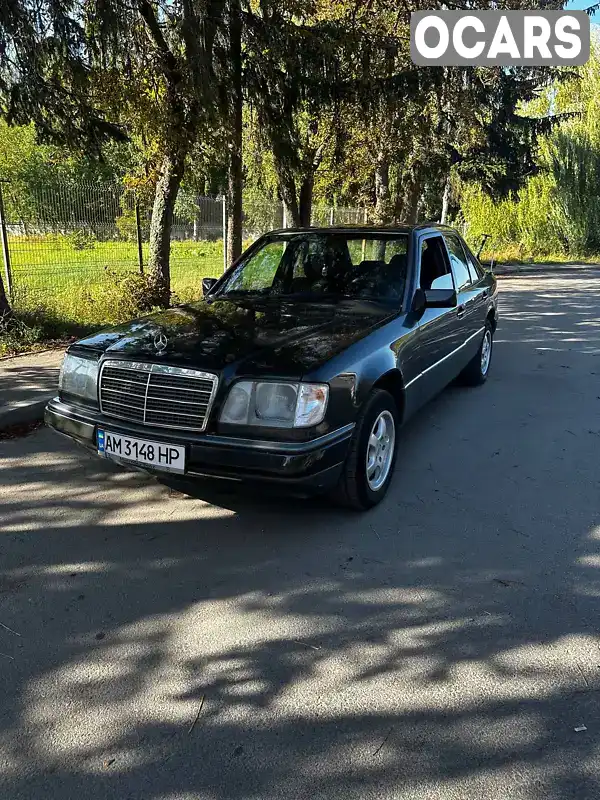 Седан Mercedes-Benz E-Class 1995 2 л. Ручна / Механіка обл. Житомирська, Звягель - Фото 1/18